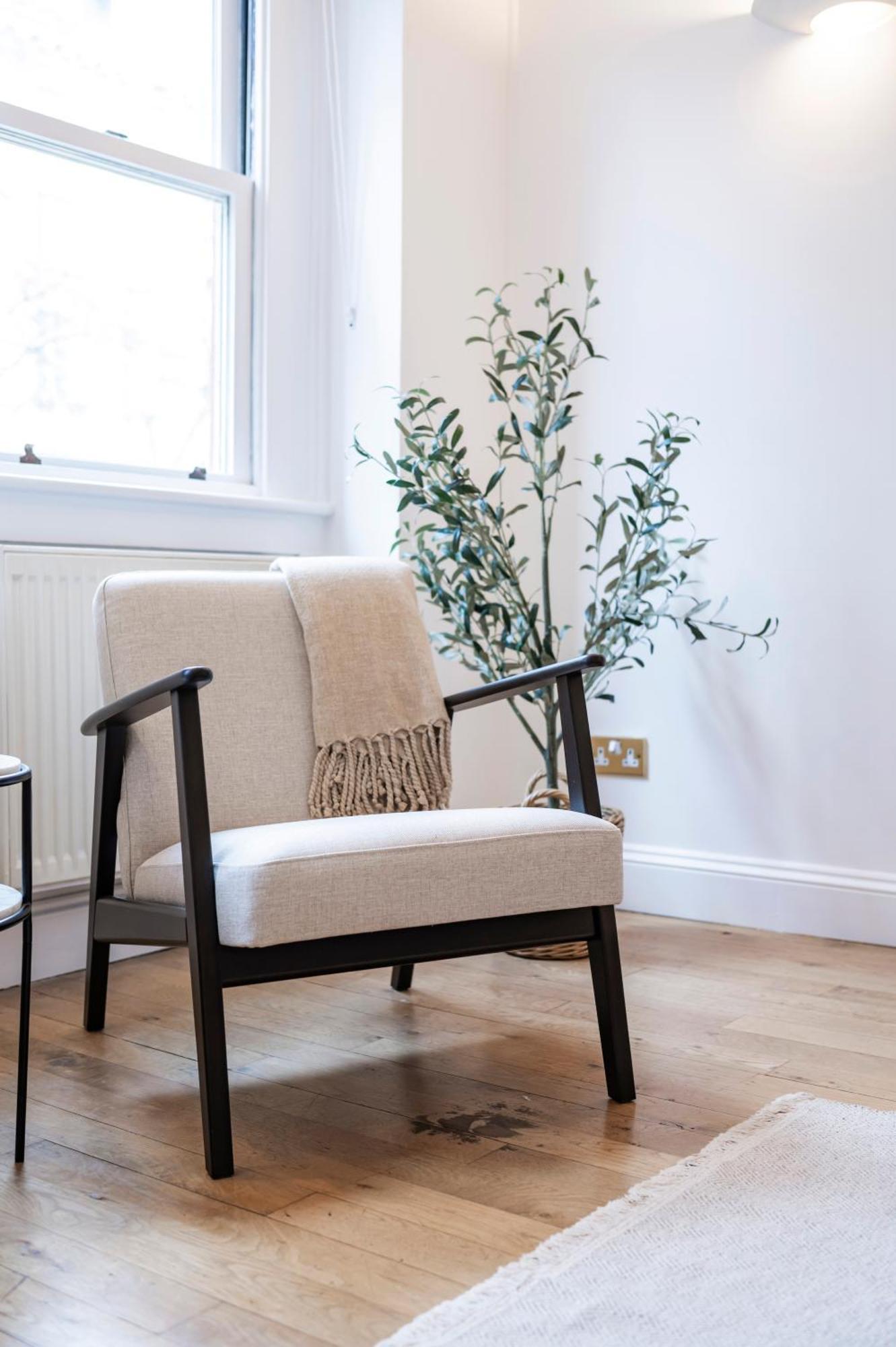 2 Bedr, 3 Beds, 1 Bath Thames, Trafalgar Sq Лондон Экстерьер фото